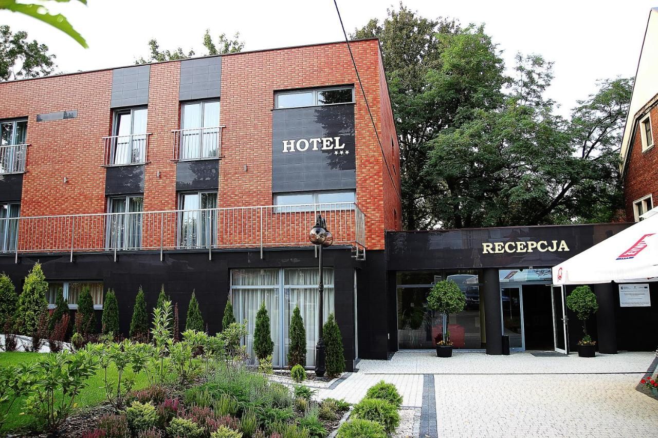 Отель Hotel Adria Руда-Слёнска-4