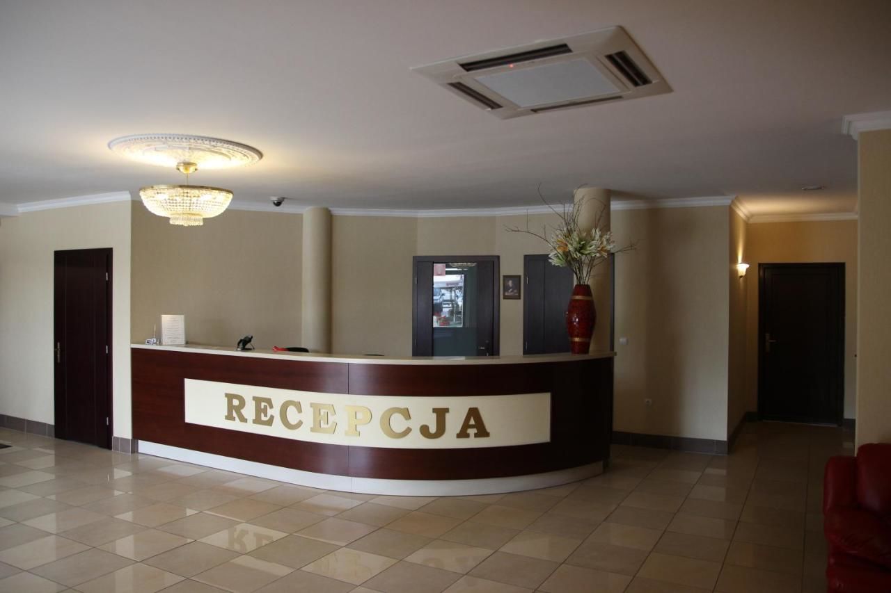 Отель Hotel Adria Руда-Слёнска-23